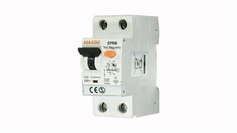 Interruptor magnetotérmico y diferencial combinado EPRM Poder de corte: 10000A Curvas C y B Clases AC y A